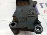 Кронштейн двигателя правый Opel Astra H 5684152