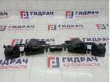 Направляющая переднего бампера Opel Astra H 13225772