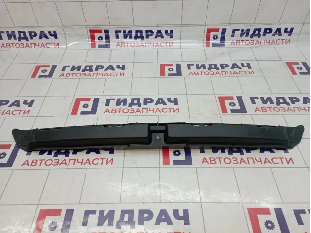 Направляющая заднего бампера Opel Astra H 1406217