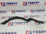 Направляющая заднего бампера правая Opel Astra H 1406326
