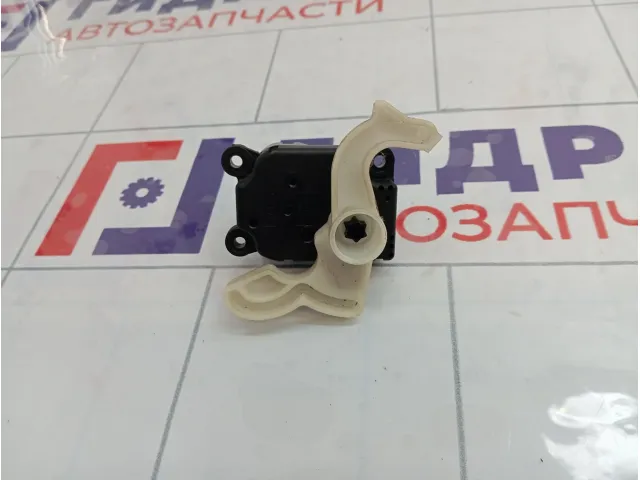 Моторчик заслонки отопителя Opel Astra (J)