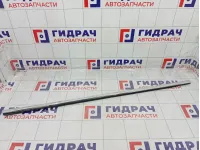 Накладка стекла переднего правого Opel Astra (J) 154030