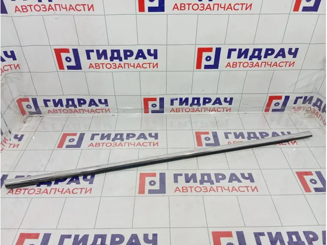 Накладка стекла переднего правого Opel Astra (J) 154030