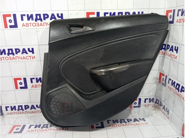 Обшивка двери задней правой Opel Astra (J) 2231100