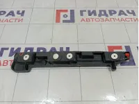 Направляющая заднего бампера левая Opel Astra (J) 1406231