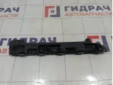 Направляющая заднего бампера левая Opel Astra (J) 1406231