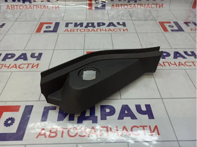 Накладка торпедо правая с торца Opel Astra (J) 2208296