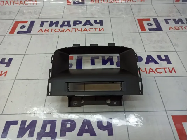Накладка декоративная на торпедо Opel Astra (J) 2208302