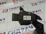 Педаль газа Opel Astra (J) 13252702
