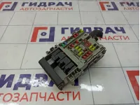 Блок предохранителей Opel Astra (J) 13222786