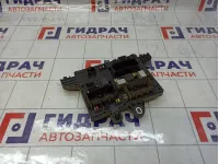 Блок предохранителей Opel Astra (J) 13302301