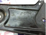 Кронштейн передней балки правый Opel Astra (J) 13266388