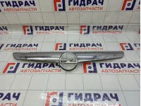 Решетка радиатора Opel Astra (J) 1320167