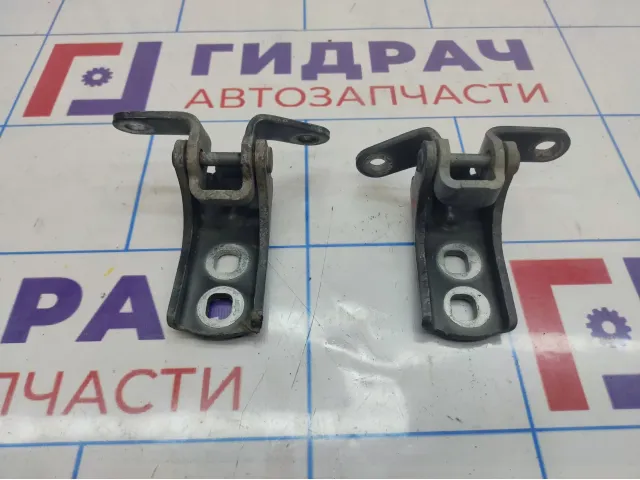 Петли двери передней левой Opel Astra (J)