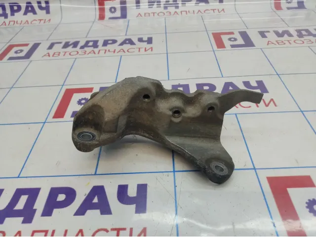 Кронштейн двигателя правый Opel Astra (J) 13248511