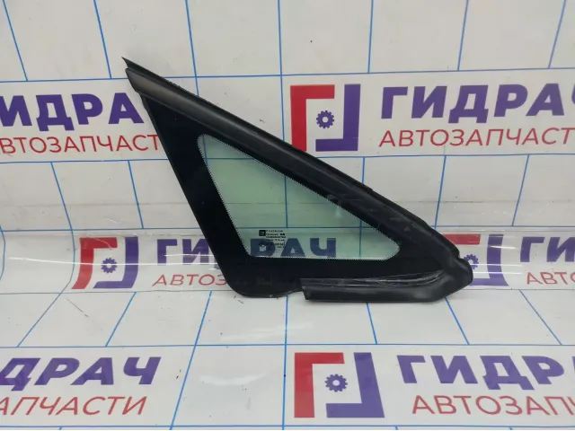 Стекло кузовное глухое переднее правое Opel Astra (J) 5161214