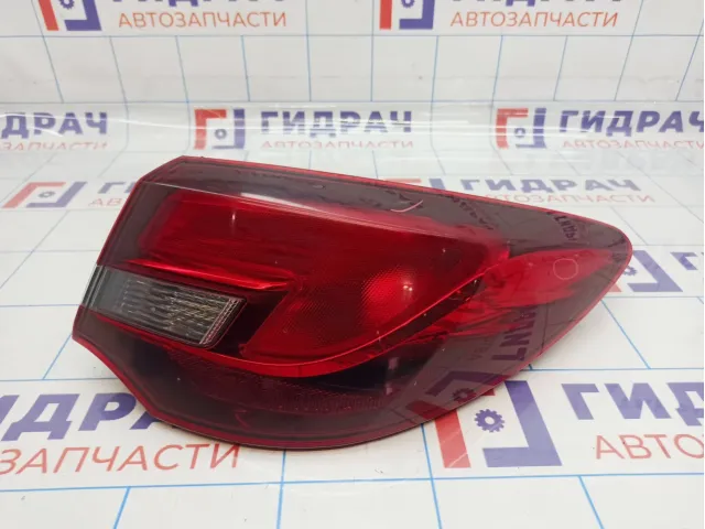 Фонарь задний наружный правый Opel Astra (J) 1222340