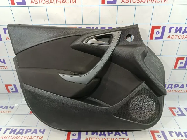 Обшивка двери передней левой Opel Astra (J) 13321403
