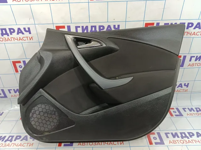 Обшивка двери передней правой Opel Astra (J) 13321404