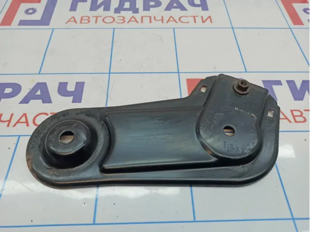 Кронштейн передней балки левый Opel Astra (J) 13266387