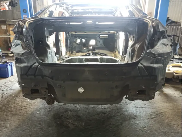 Панель задняя Opel Astra (J)