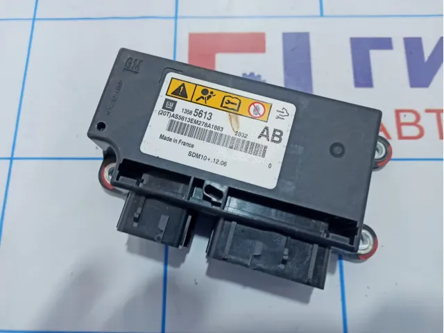 Блок управления AIR BAG Opel Astra (J) 13585613