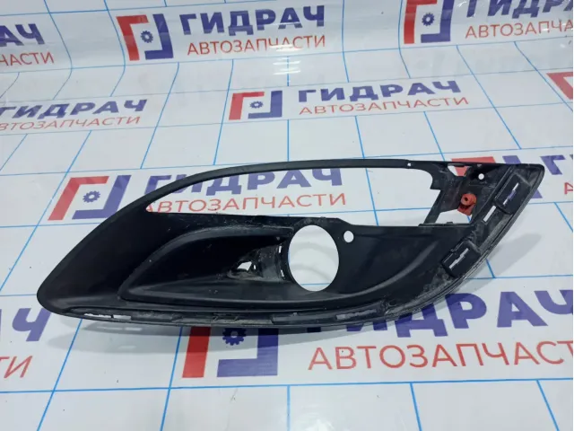Решетка в бампер левая под ПТФ Opel Astra (J) 13368708