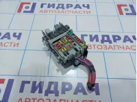 Блок предохранителей Opel Astra (J) 13222786