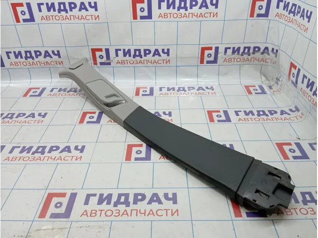 Обшивка стойки средней правой Opel Astra (H) 7226230