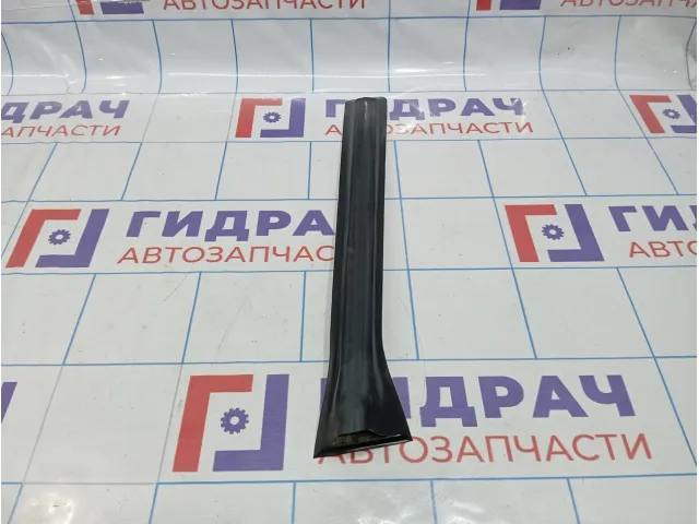 Накладка стойки левая Opel Astra (H) 13123710