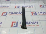 Накладка стойки правая Opel Astra (H) 13123711