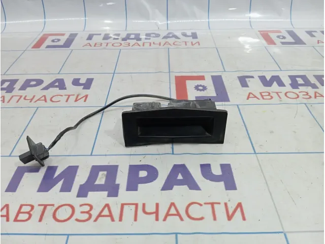 Кнопка открывания багажника Opel Astra (H) 13223920