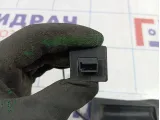 Кнопка открывания багажника Opel Astra (H) 13223920