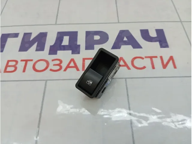 Кнопка стеклоподъемника задняя Opel Astra 6240294