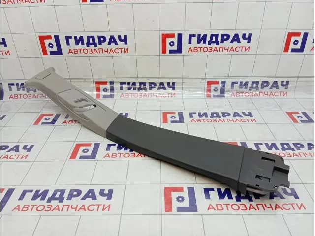 Обшивка стойки средней правой Opel Astra 7226230