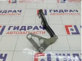 Петля капота левая Opel Astra 1160475