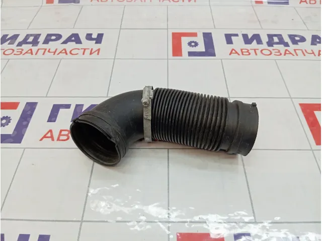 Патрубок воздушного фильтра Opel Astra 55353872