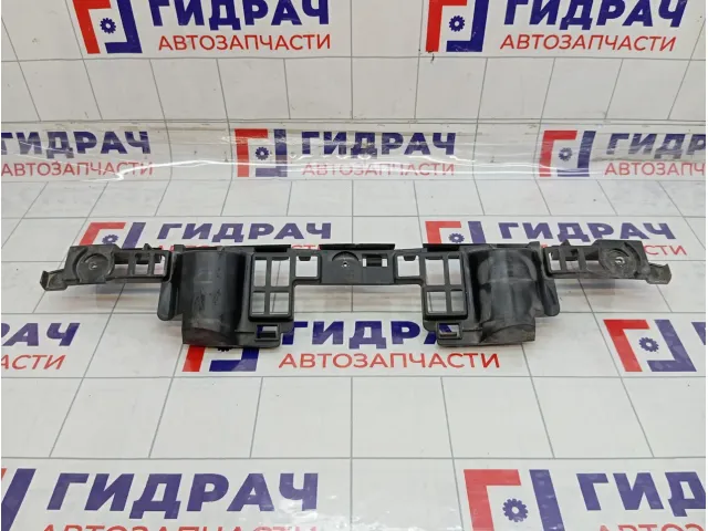 Направляющая бампера переднего Opel Astra 13225772