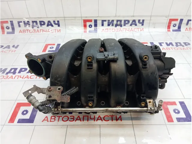 Коллектор впускной Opel Astra 5850143