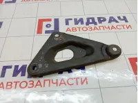 Кронштейн балки передний правый Opel Astra 302022