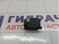 Моторчик заслонки отопителя (печки) Opel Astra 52406341