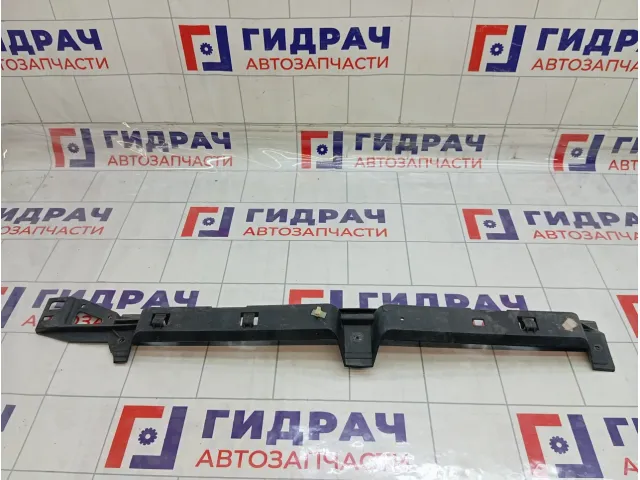 Кронштейн бампера заднего центральный Opel Astra 24460363