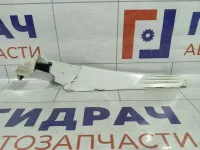 Накладка крыла переднего правого Opel Astra 13272624