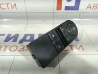 Блок управления стеклоподъемниками левый Opel Astra 13215152