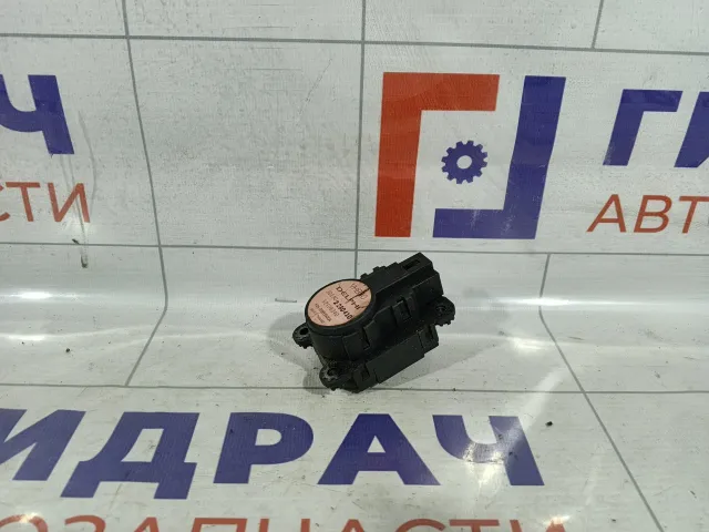 Моторчик заслонки отопителя (печки) Opel Astra 52406340