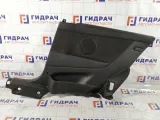 Обшивка кузова задняя правая Opel Astra 13224588