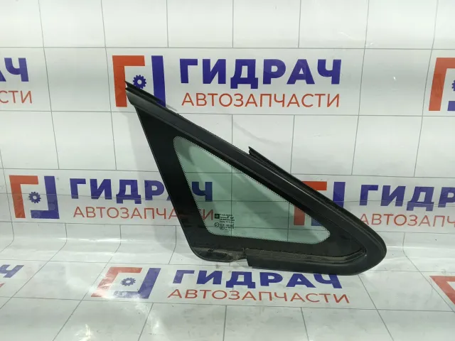 Стекло кузовное глухое (форточка) переднее правое Opel Astra 5161002