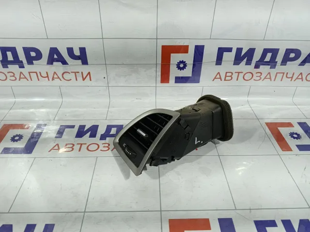 Дефлектор воздушный левый Opel Astra 1814041