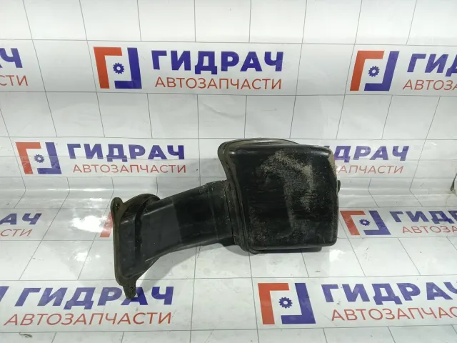 Резонатор воздушного фильтра Opel Astra 835072