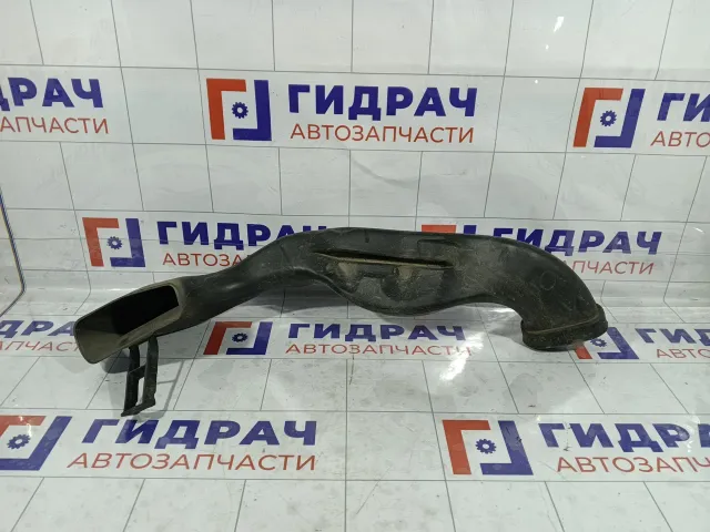 Воздухозаборник Opel Astra 13307080